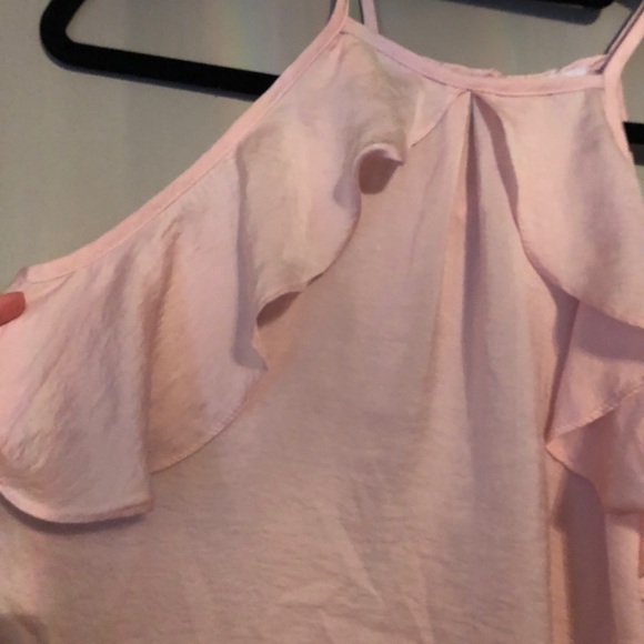 Cute silky pink shirt! - Picture 3 of 6